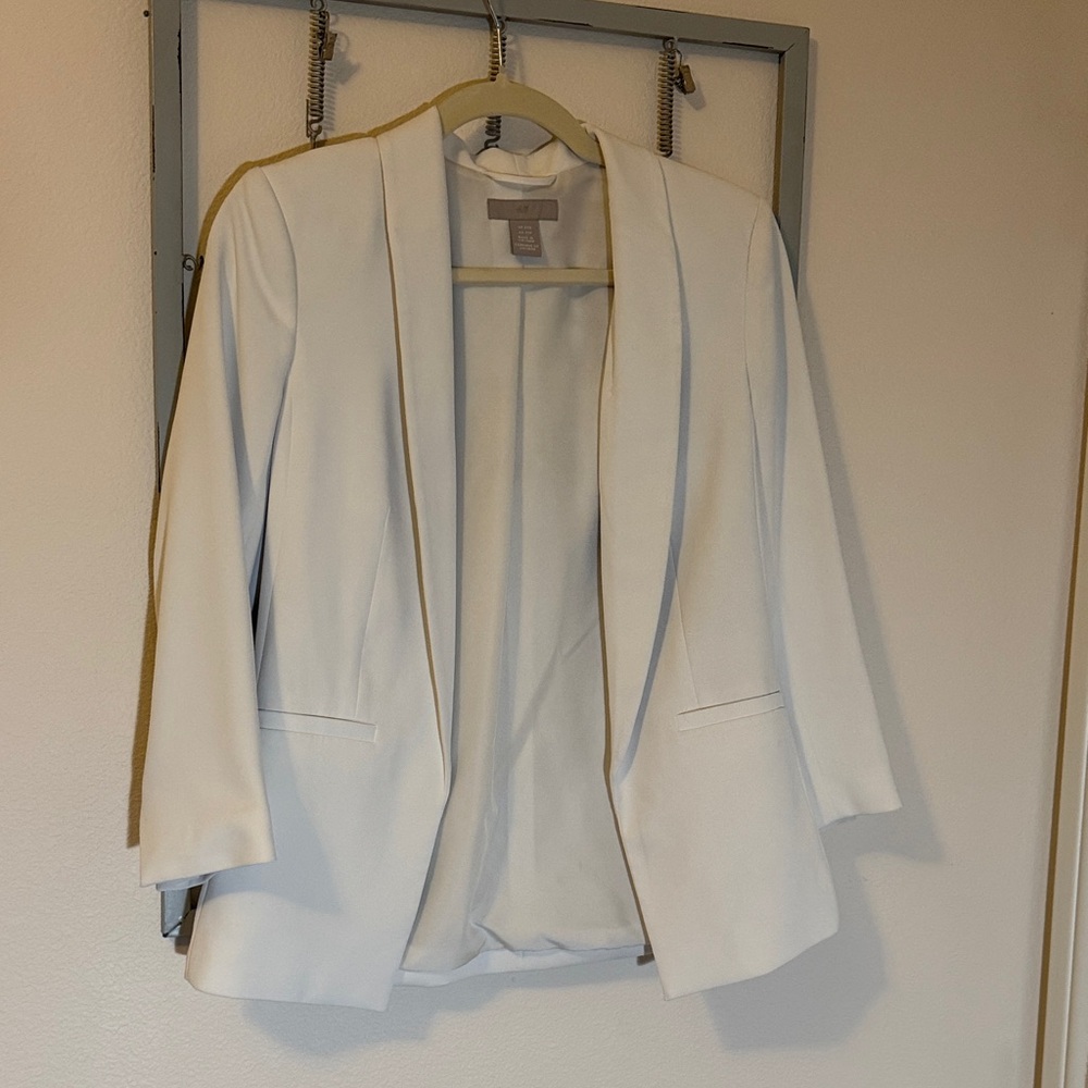 H&M Elegant White Blazer
